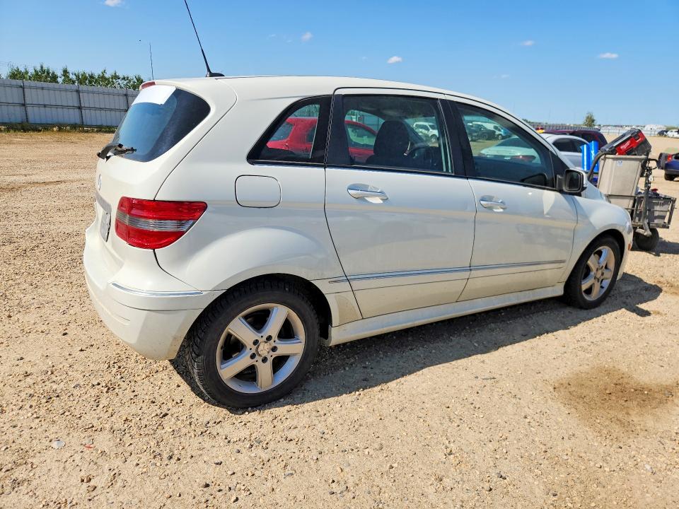 Photo 3 from auction – 2008 MERCEDES-BENZ B200 with VIN WDDFH33X88J267041