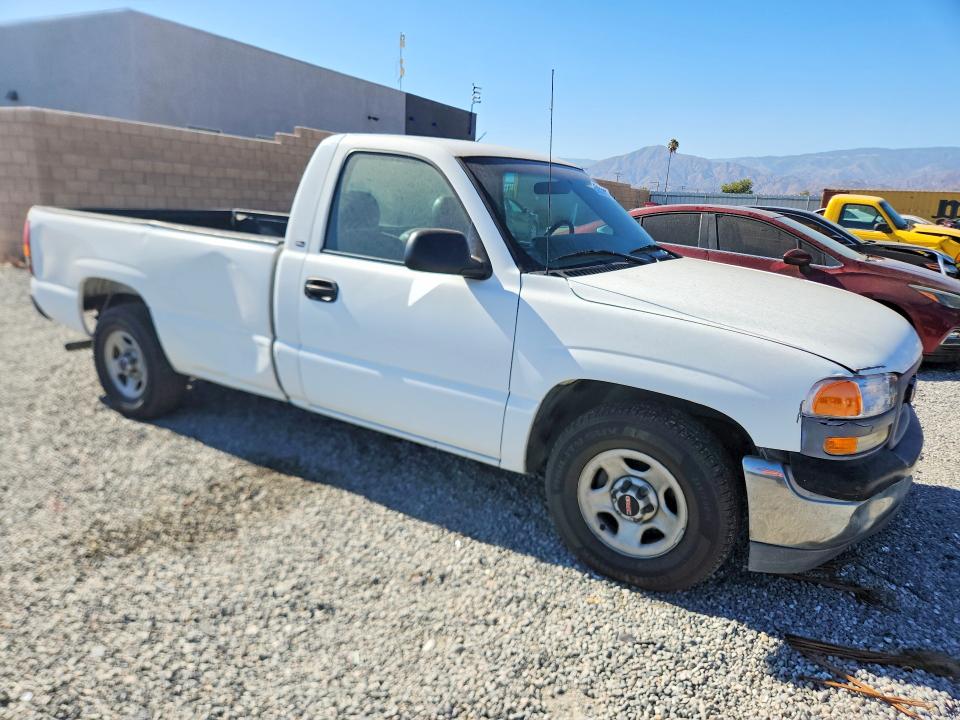 Photo 4 from auction – 2000 GMC NEW SIERRA with VIN 1GTEC14V0YE900341