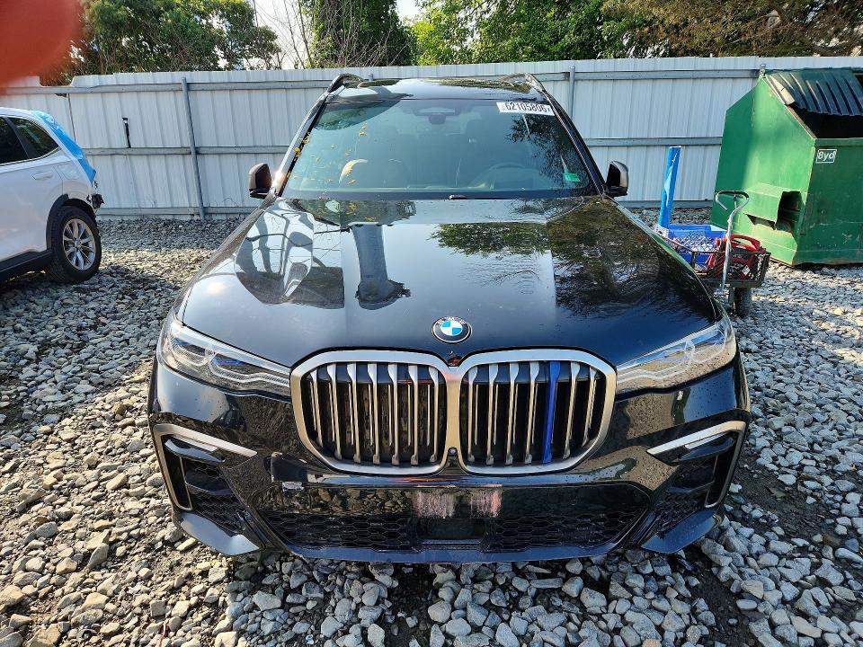 Zdjęcie 5 z aukcji – 2021 BMW X7 z VIN 5UXCX6C08M9F51514