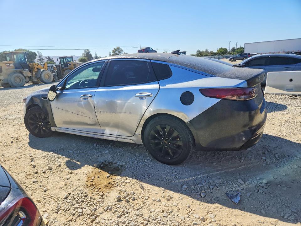 Photo 2 from auction – 2016 KIA OPTIMA with VIN 5XXGU4L35GG078122