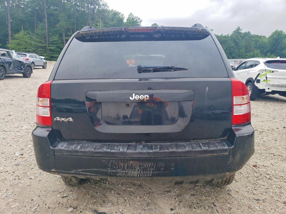 Photo 6 from auction – 2007 JEEP COMPASS with VIN 1J8FF47W57D391359