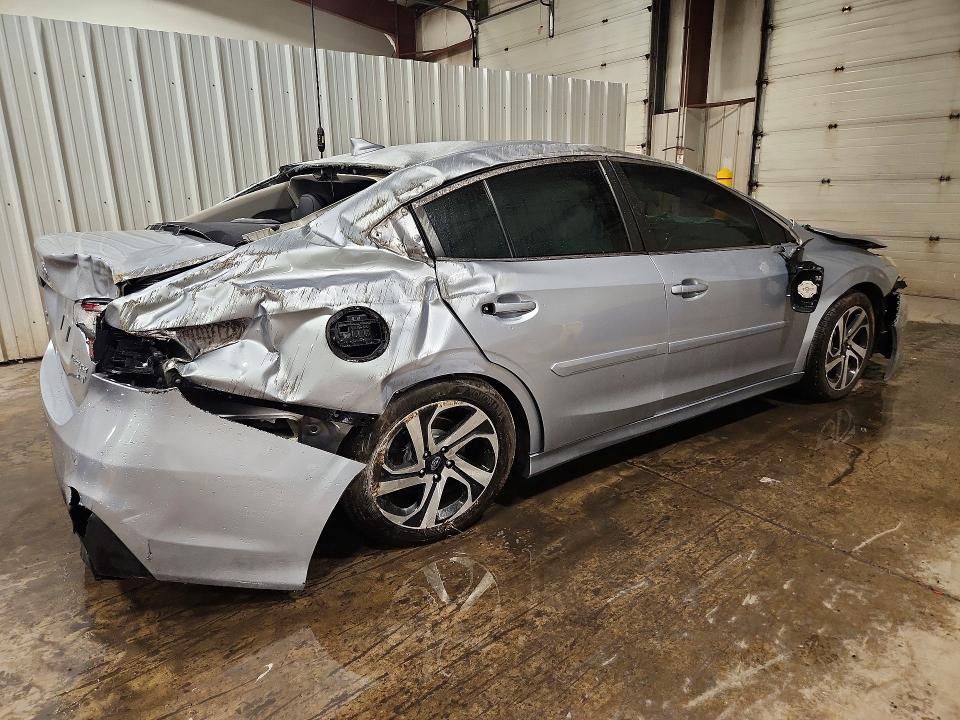 Photo 3 from auction – 2022 SUBARU LEGACY with VIN 4S3BWGN69N3010173