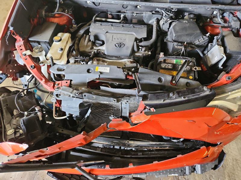 Photo 12 from auction – 2016 TOYOTA RAV4 with VIN 2T3JFREV2GW528642