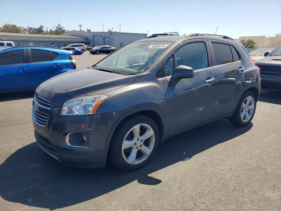 CHEVROLET TRAX 2016 with VIN 3GNCJMSB2GL278936 - Photo from auction