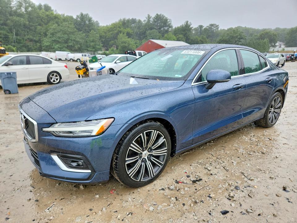 VOLVO S60 2019 with VIN 7JR102FLXKG011696 - Photo from auction