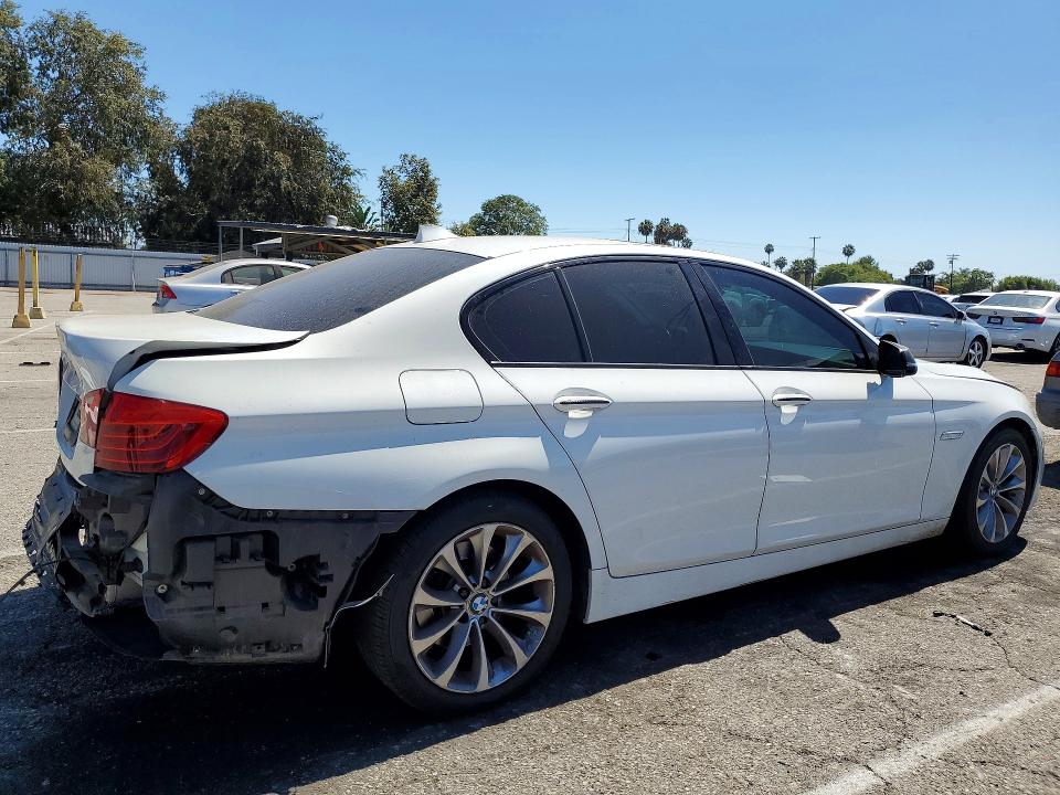 Photo 3 from auction – 2015 BMW 528 with VIN WBA5A5C54FD515170