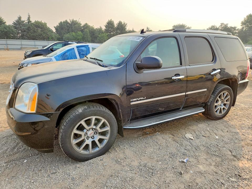 GMC YUKON 2013 with VIN 1GKS2EEF4DR209289 - Photo from auction