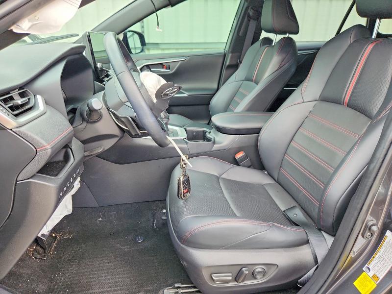 Photo 7 from auction – 2025 TOYOTA RAV4 with VIN JTMFB3FV5SD255442