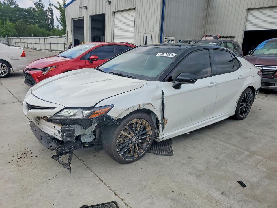 2022 TOYOTA CAMRY - Търг №60845976