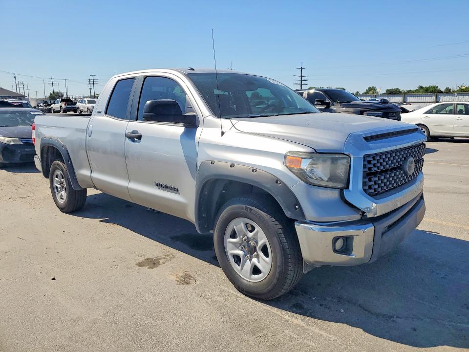 Photo 4 from auction – 2018 TOYOTA TUNDRA with VIN 5TFUM5F10JX079262
