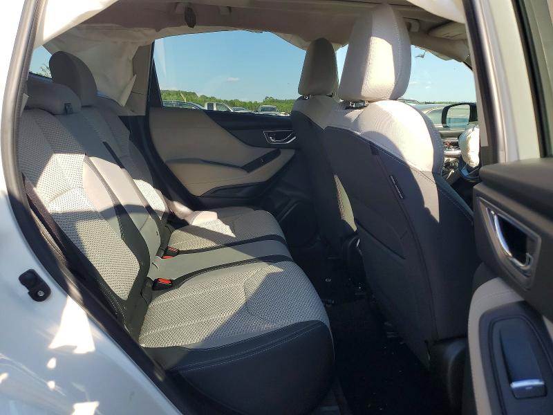 Photo 11 from auction – 2019 SUBARU FORESTER with VIN JF2SKAEC0KH578083