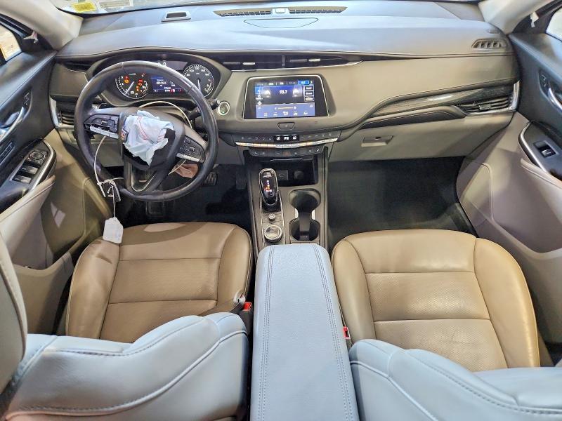 Photo 8 from auction – 2021 CADILLAC XT4 with VIN 1GYFZDR40MF055834
