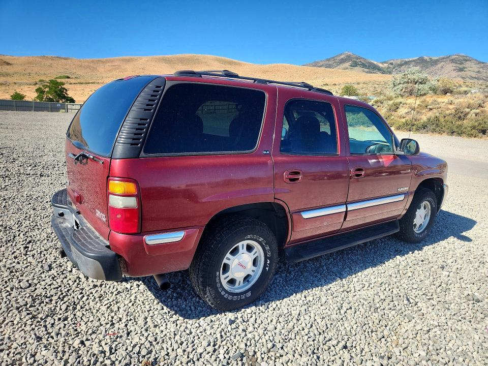 Photo 3 from auction – 2002 GMC YUKON with VIN 1GKEK13TX2J192136