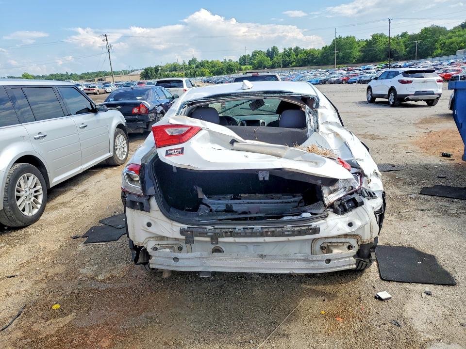 Снимка 6 от търг – 2019 CHEVROLET CRUZE с VIN 1G1BE5SM2K7146698