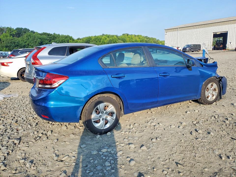 Photo 3 from auction – 2015 HONDA CIVIC with VIN 19XFB2F50FE270347