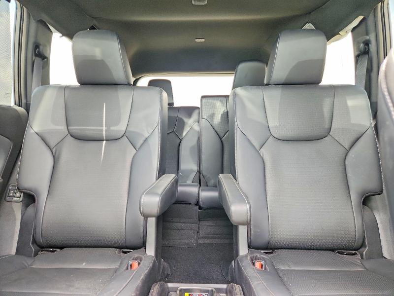 Photo 10 from auction – 2025 LEXUS TX 350 with VIN 5TDAAAA61SS015763