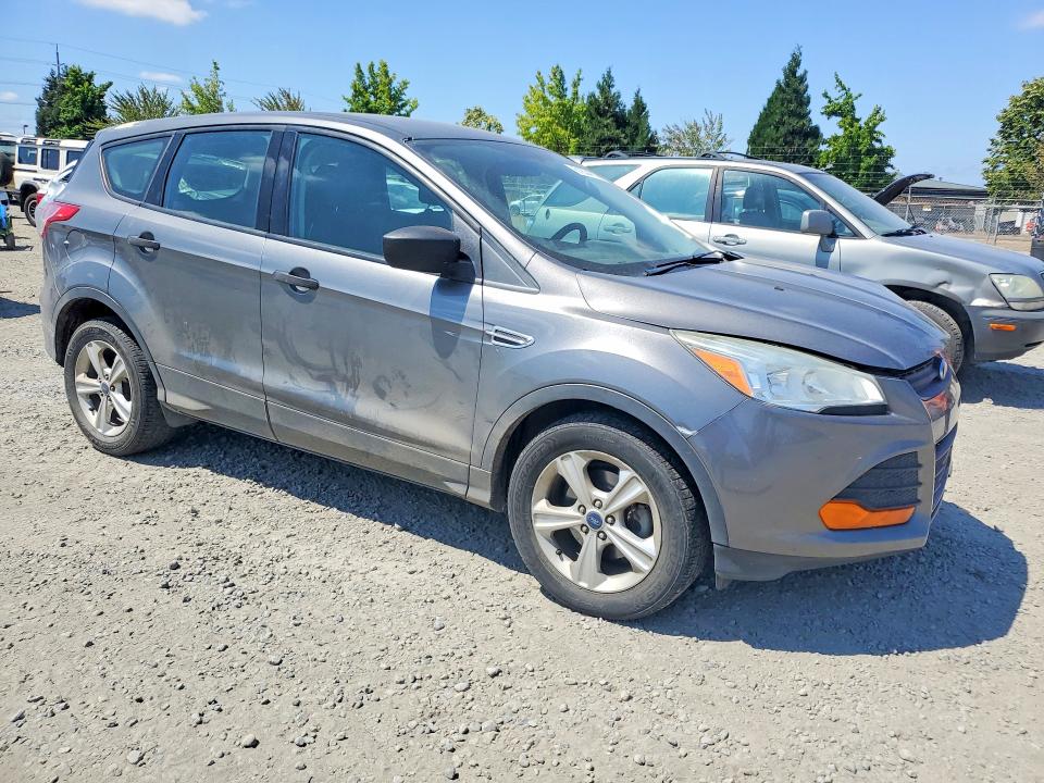 Photo 4 from auction – 2014 FORD ESCAPE with VIN 1FMCU0F75EUE54035