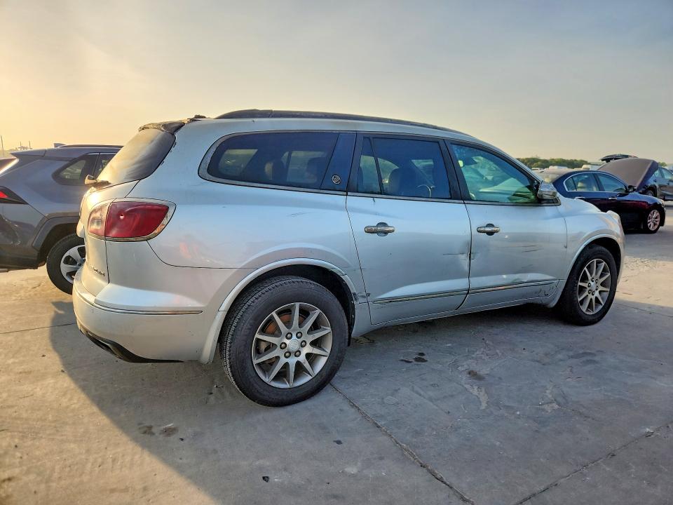 Photo 3 from auction – 2015 BUICK ENCLAVE with VIN 5GAKRBKD7FJ354774