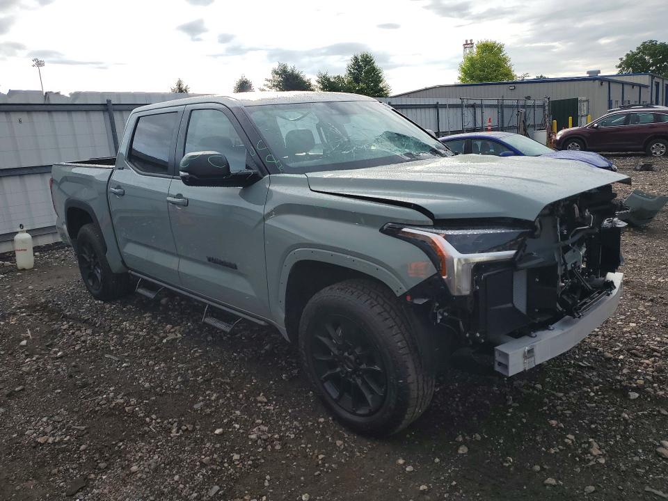 Photo 4 from auction – 2026 TOYOTA TUNDRA with VIN 5TFLA5DB0TX409565