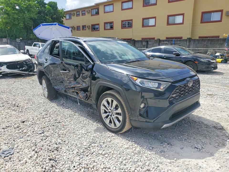 Photo 4 from auction – 2019 TOYOTA RAV4 with VIN 2T3Y1RFV9KW048926