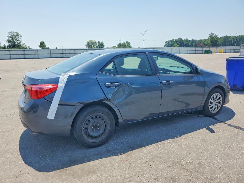 Photo 3 from auction – 2019 TOYOTA COROLLA with VIN 2T1BURHE2KC221402