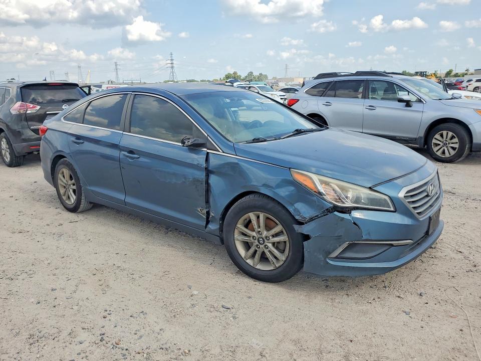 Photo 4 from auction – 2016 HYUNDAI SONATA with VIN 5NPE24AF6GH418229
