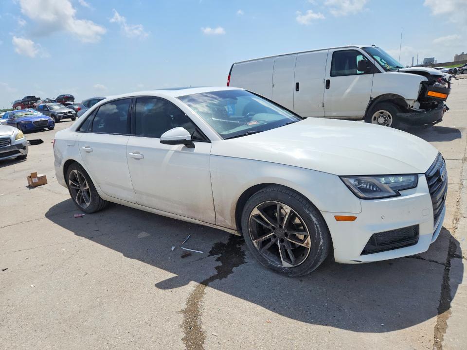 Photo 4 from auction – 2019 AUDI A4 with VIN WAUGMAF43KN022046