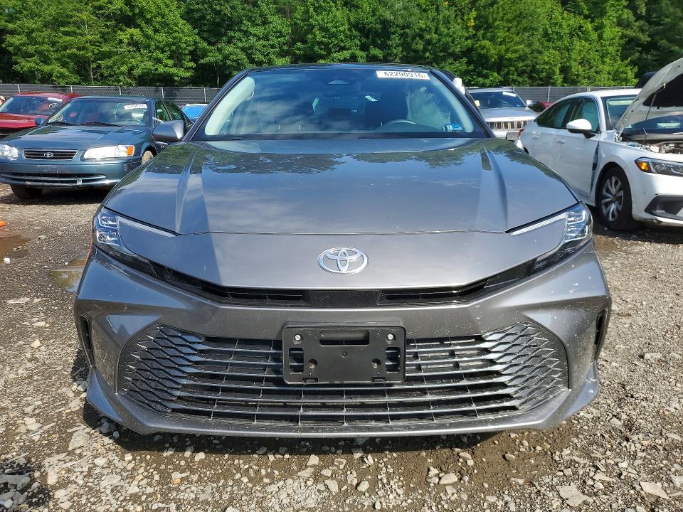Photo 5 from auction – 2026 TOYOTA CAMRY with VIN 4T1DAACK5TU270979