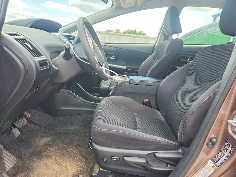 Photo 7 from auction – 2016 TOYOTA PRIUS V with VIN JTDZN3EU0GJ042761