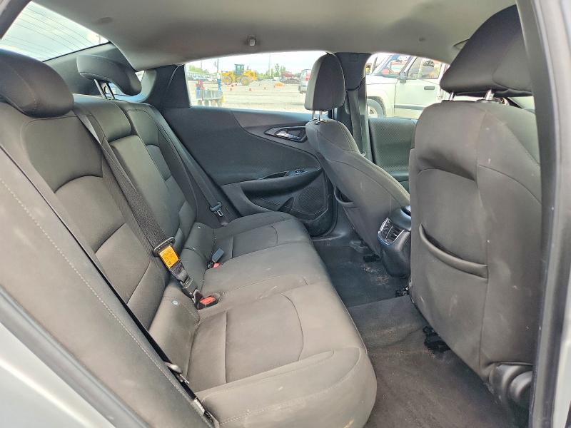 Photo 10 from auction – 2018 CHEVROLET MALIBU with VIN 1G1ZD5ST2JF266949