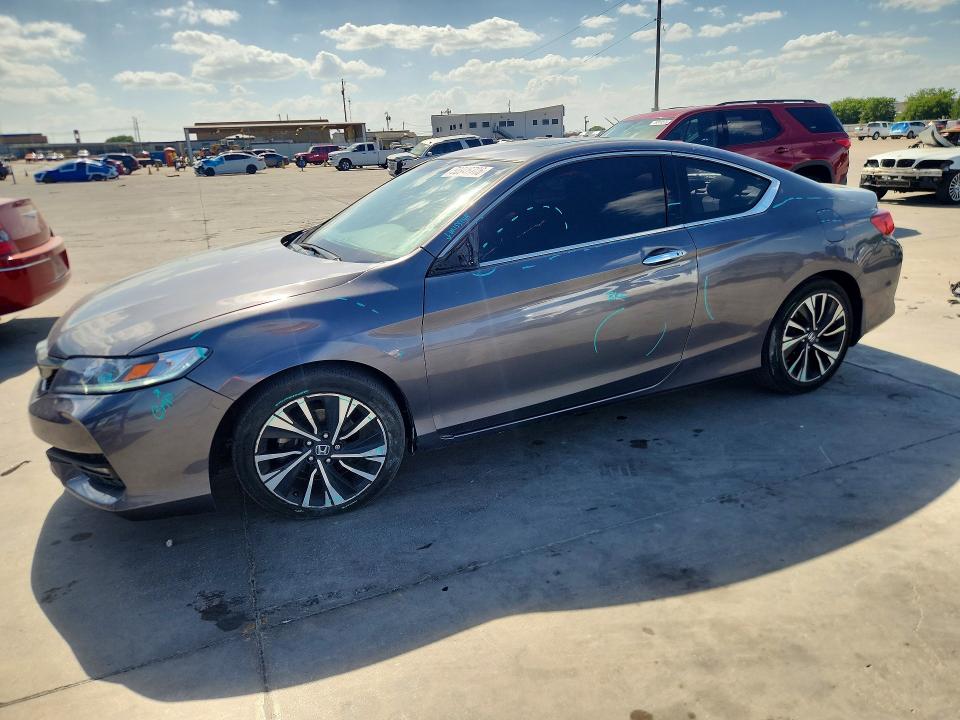 HONDA ACCORD 2017 with VIN 1HGCT2B87HA004038 - Photo from auction