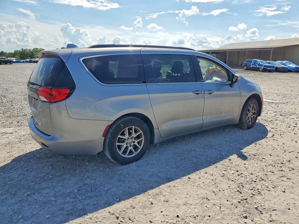 Photo 3 from auction – 2020 CHRYSLER VOYAGER with VIN 2C4RC1DG0LR265698