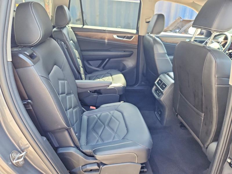 Photo 11 from auction – 2024 VOLKSWAGEN ATLAS with VIN 1V2KR2CA8RC501131