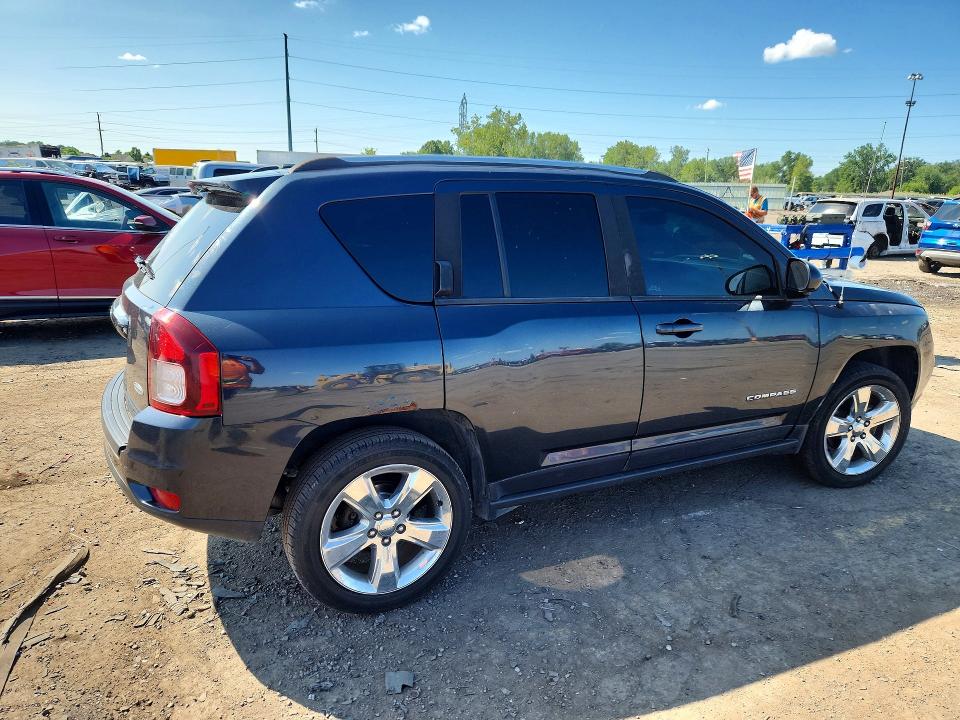 Photo 3 from auction – 2014 JEEP COMPASS with VIN 1C4NJDEB8ED650702