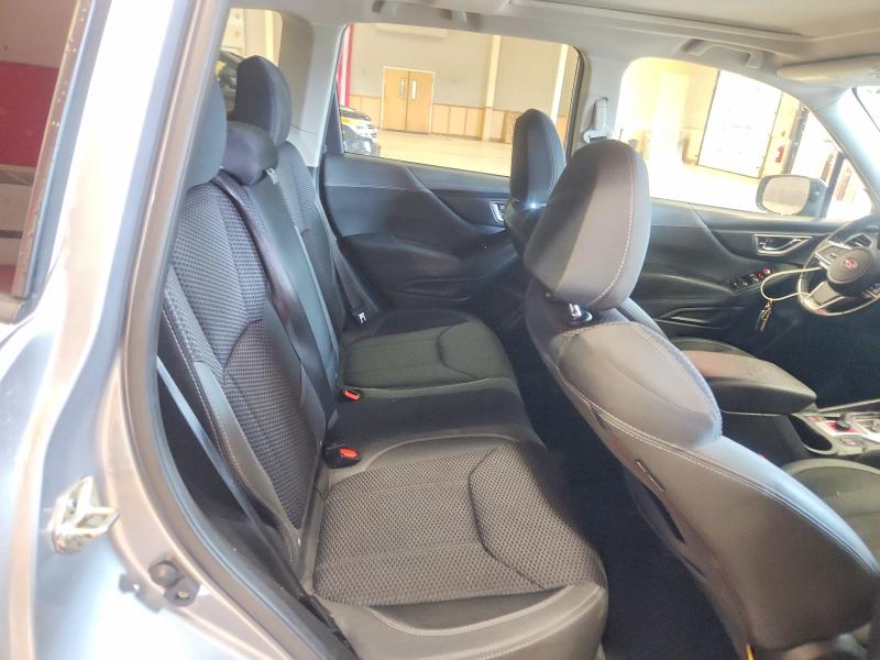 Photo 10 from auction – 2020 SUBARU FORESTER with VIN JF2SKAJC1LH601863