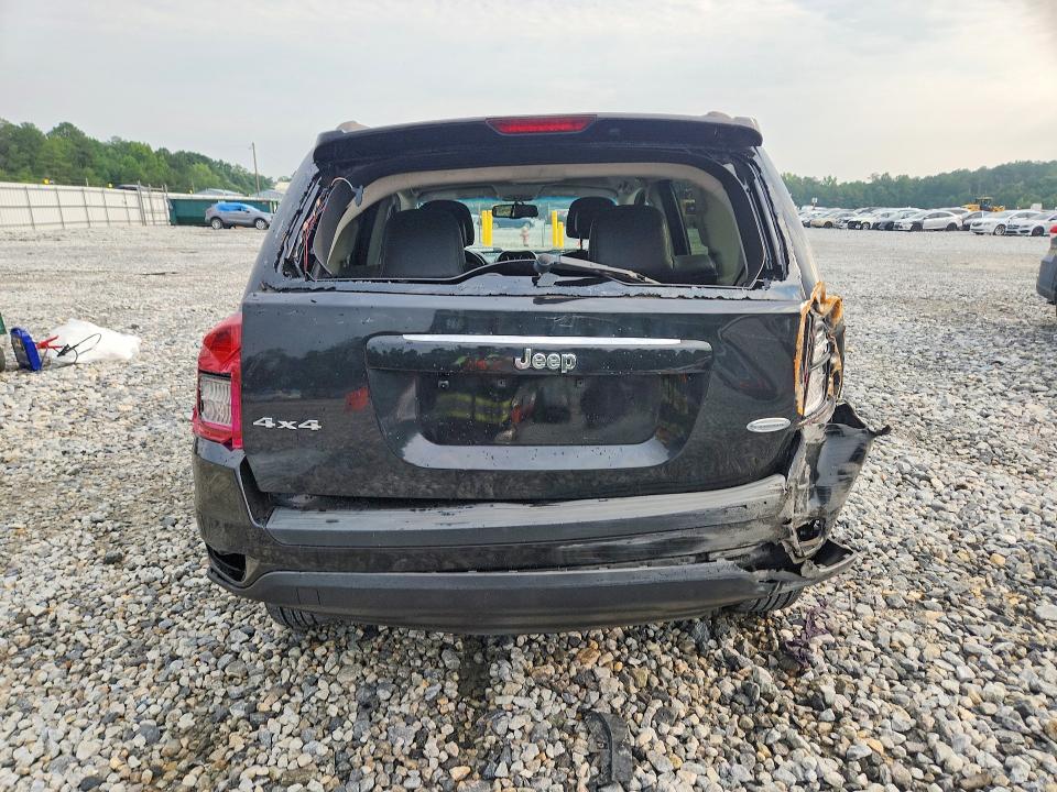 Photo 6 from auction – 2016 JEEP COMPASS with VIN 1C4NJDEB9GD617145