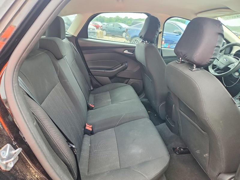 Photo 10 from auction – 2016 FORD FOCUS with VIN 1FADP3K28GL391278