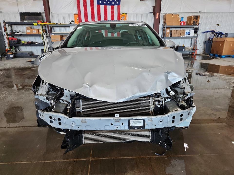 Photo 5 from auction – 2017 CHEVROLET CRUZE with VIN 1G1BC5SM9H7190602