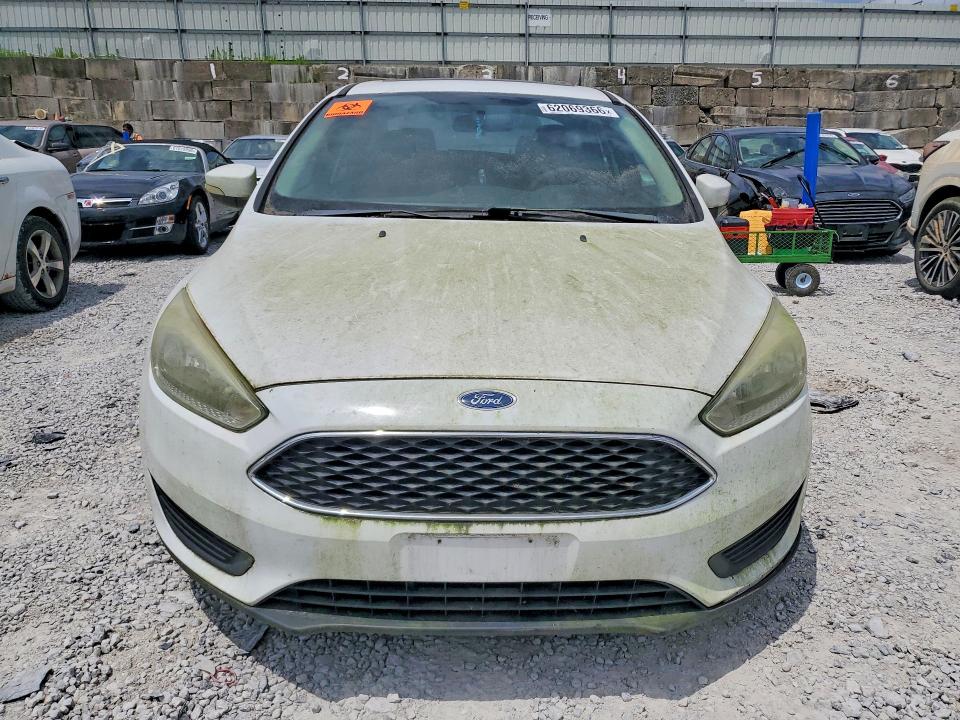 Photo 5 from auction – 2016 FORD FOCUS with VIN 1FADP3F20GL347981