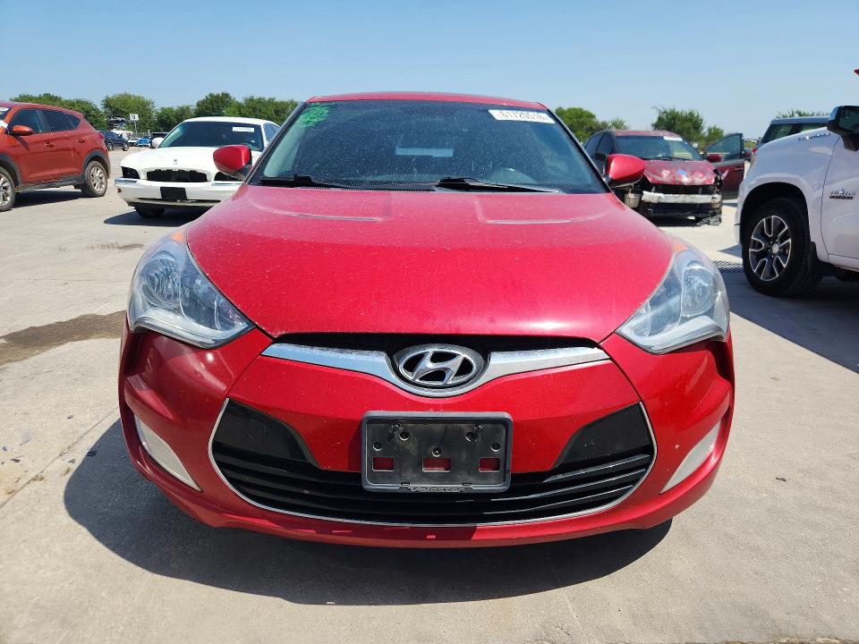 Photo 5 from auction – 2015 HYUNDAI VELOSTER with VIN KMHTC6AD2FU244531