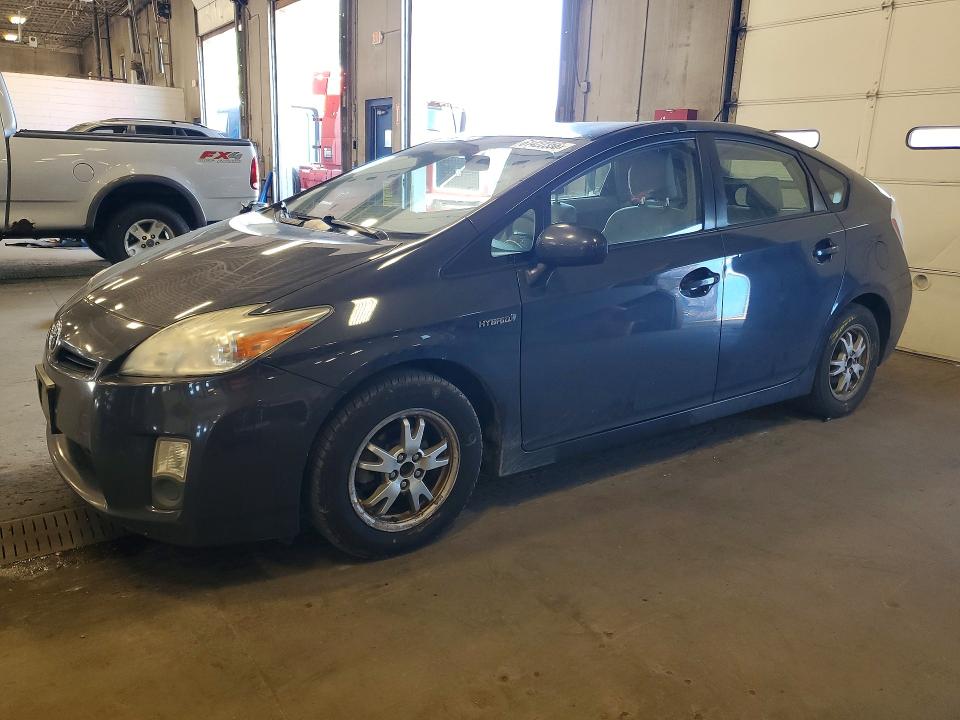 TOYOTA PRIUS 2010 مع رقم تعريف المركبة JTDKN3DUXA0049331 - صورة من المزاد