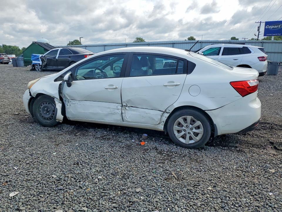 Photo 2 from auction – 2015 KIA RIO with VIN KNADM4A35F6466614