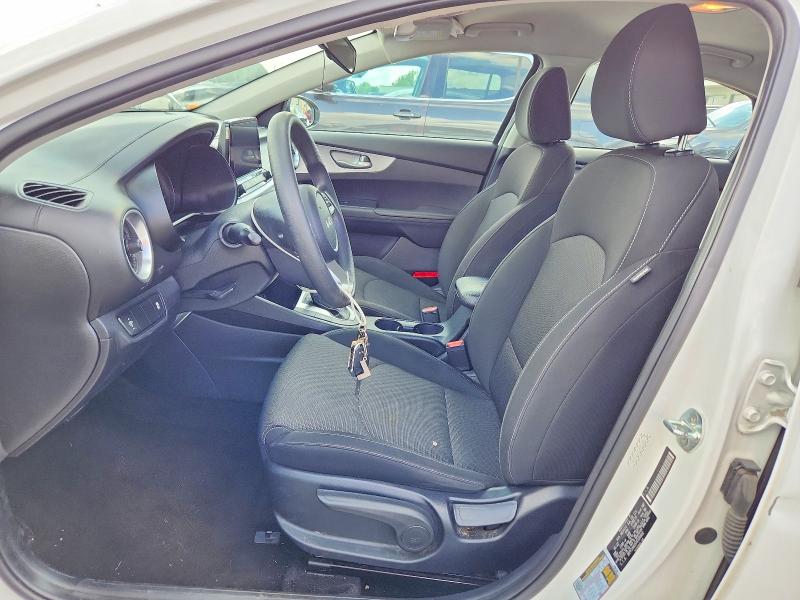 Photo 7 from auction – 2023 KIA FORTE with VIN 3KPF24AD5PE506602
