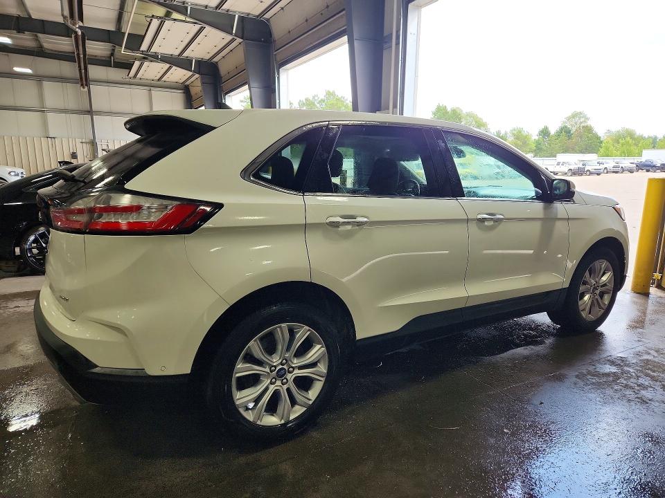 Снимка 3 от търг – 2021 FORD EDGE с VIN 2FMPK4K97MBA39616