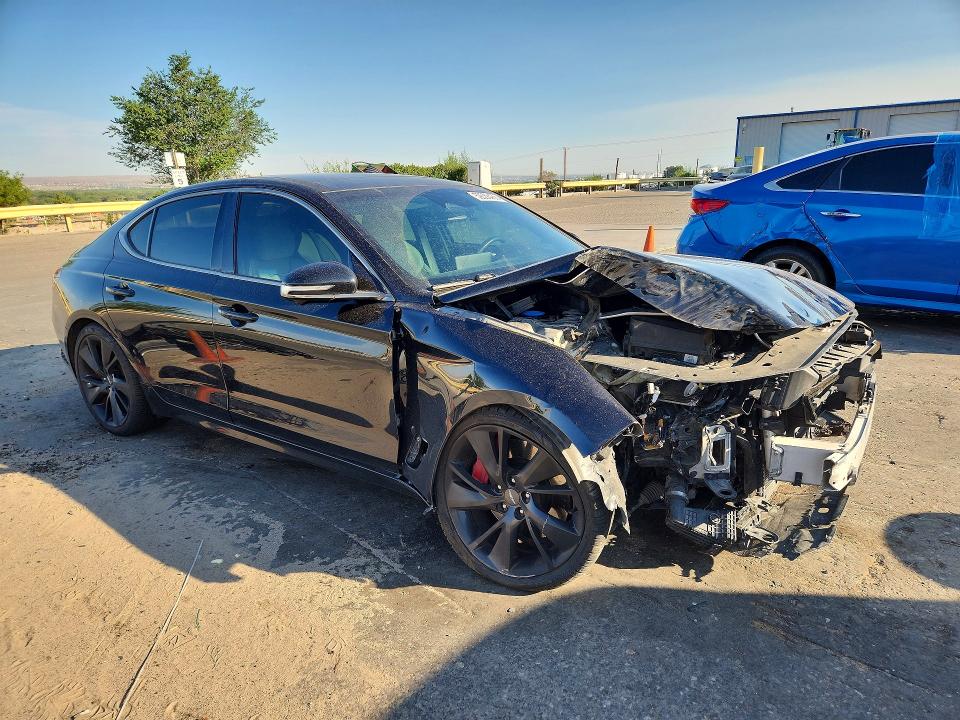 Photo 4 from auction – 2022 GENESIS G70 with VIN KMTG54TE2NU084435