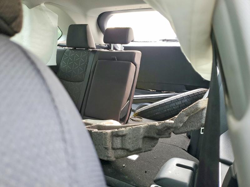 Photo 10 from auction – 2021 TOYOTA RAV4 with VIN 2T3R1RFV4MC179075