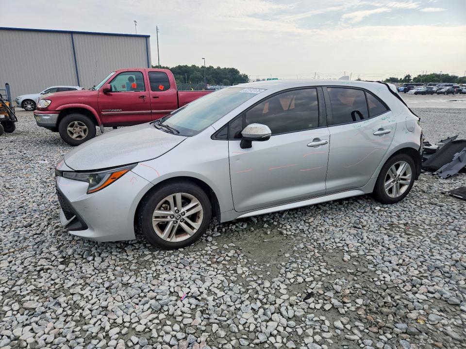 TOYOTA COROLLA HATCHBACK 2020 with VIN JTND4RBE1L3092978 - Photo from auction