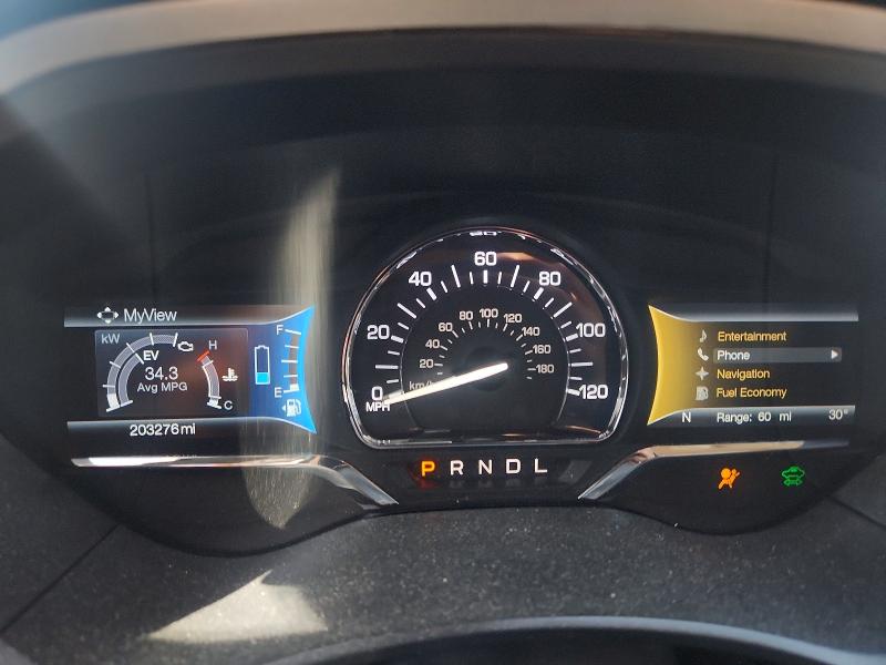 Photo 9 from auction – 2017 LINCOLN MKZ with VIN 3LN6L5MU1HR608922