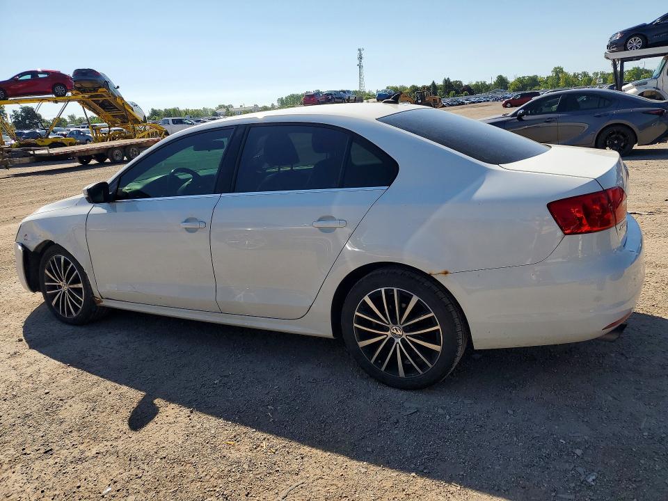 Photo 2 from auction – 2014 VOLKSWAGEN JETTA with VIN 3VWL07AJ6EM268551