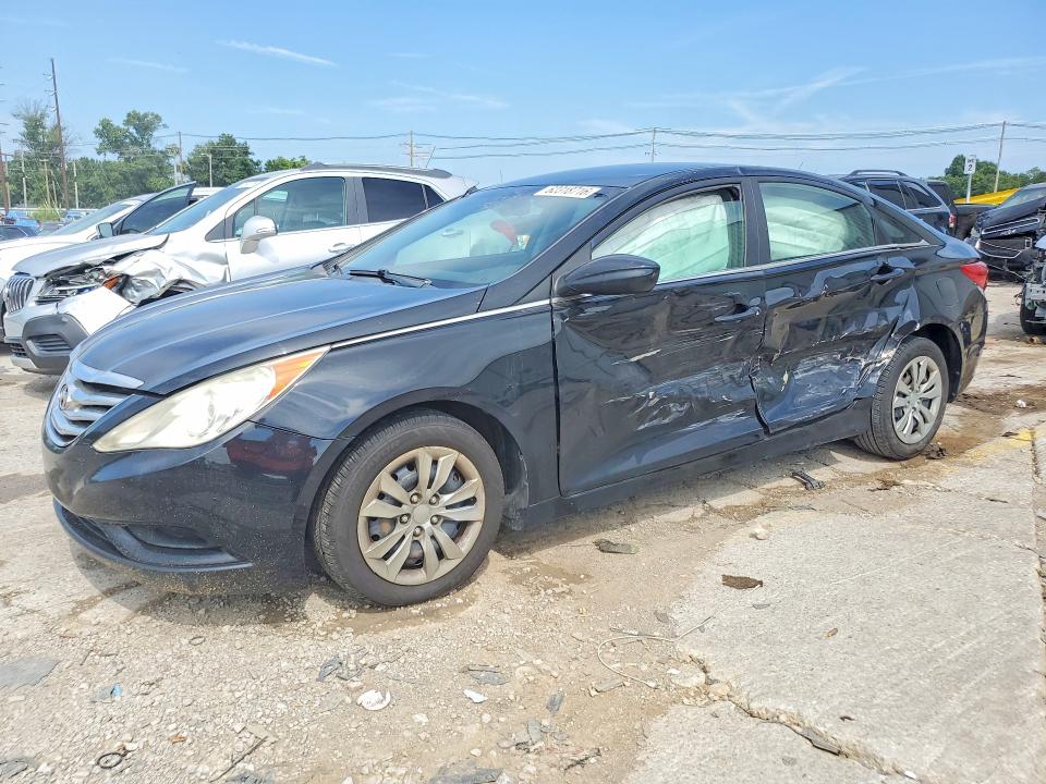 HYUNDAI SONATA 2011 with VIN 5NPEB4AC4BH300453 - Photo from auction